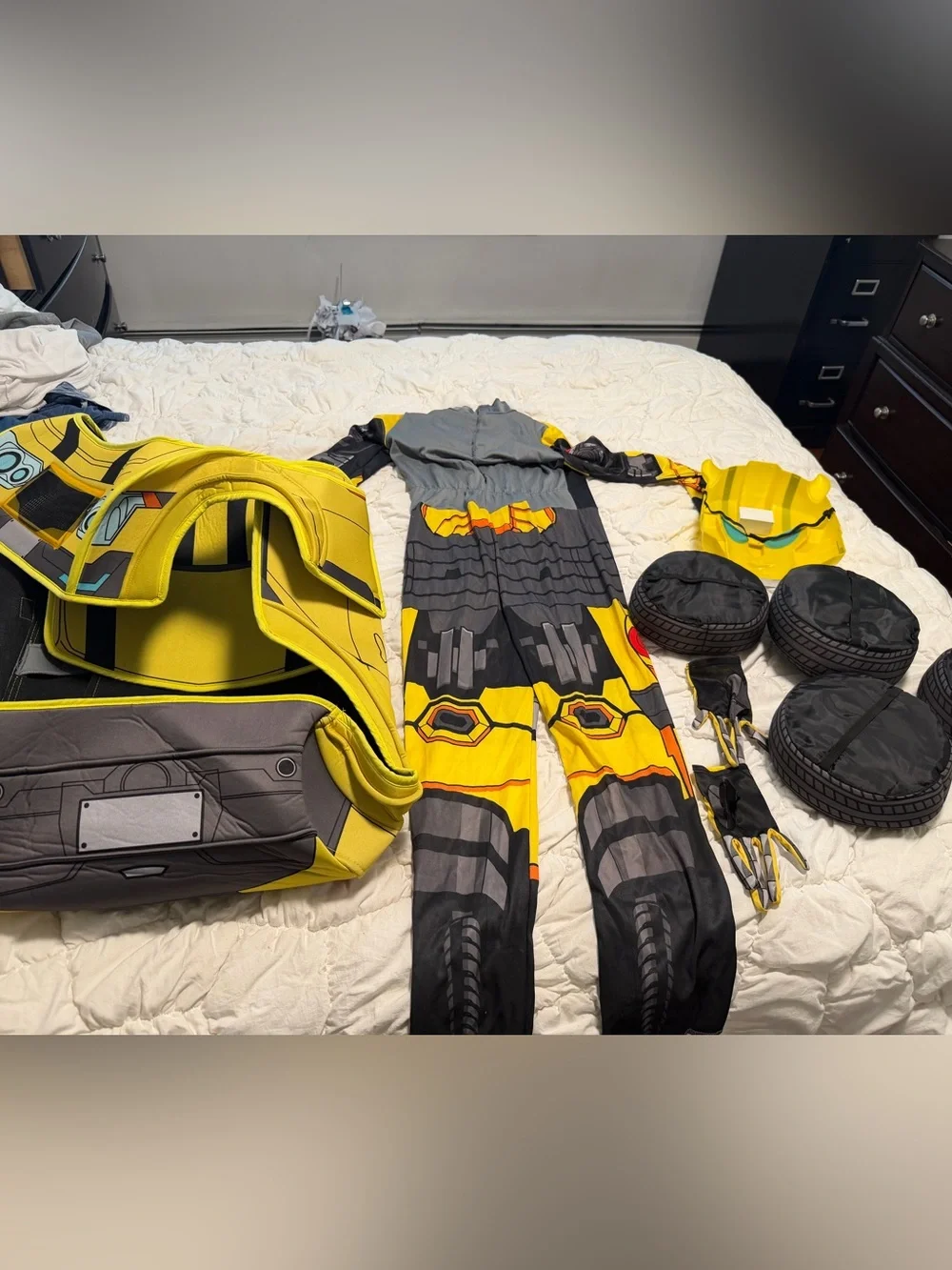 Kids transformers bumblebee costume L (10-12)